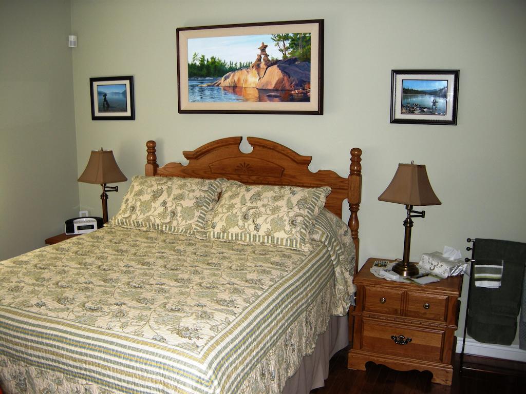 Tucked Inn The Harbour B&B Victoria Harbour Zimmer foto